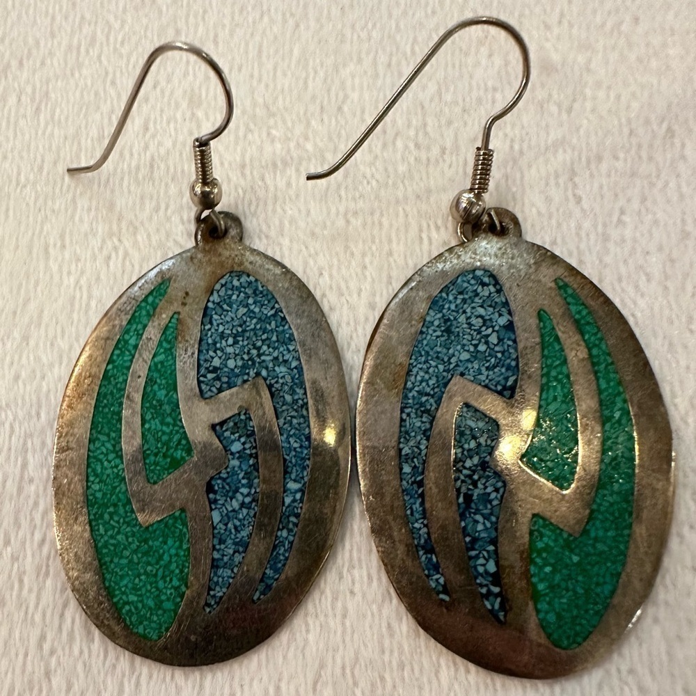 VTG Alpaca Mexico Crushed Stone Turquoise Inlay Drop Dangle Earrings blue green
